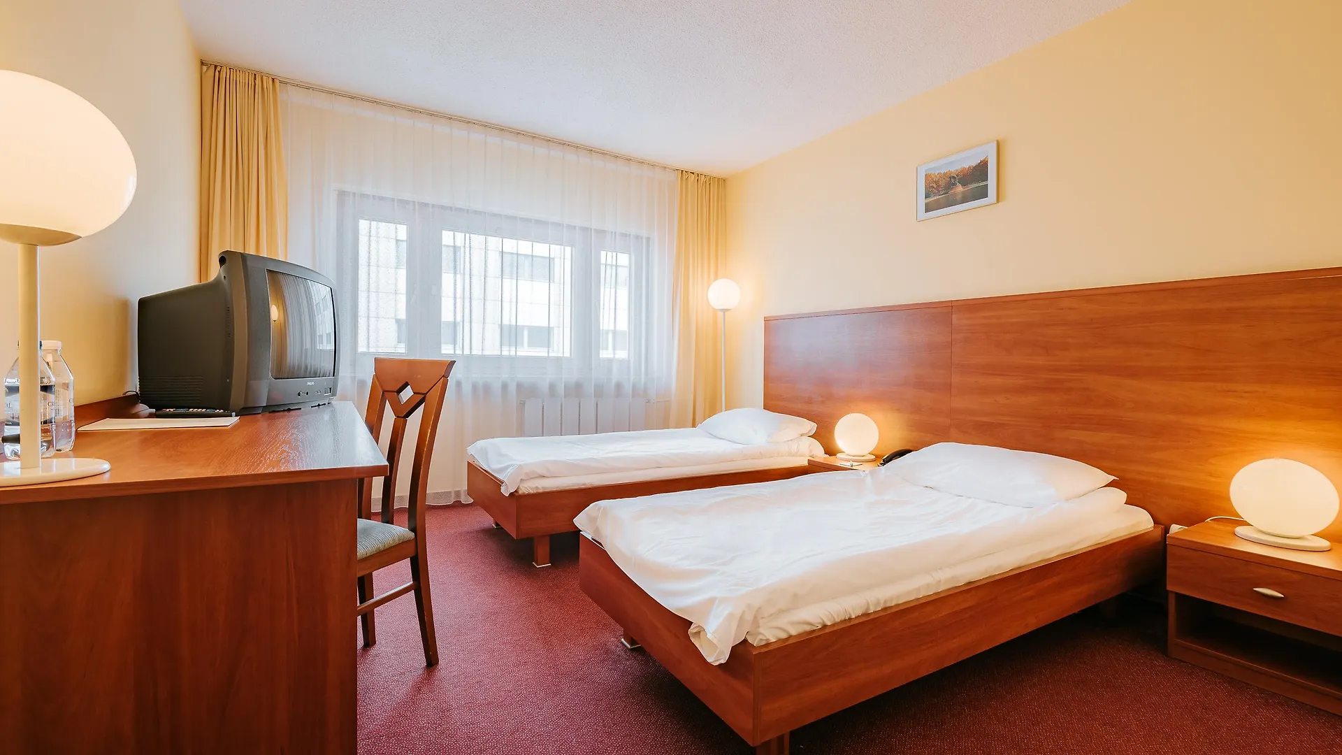 Sangate Hotel Airport Varšava