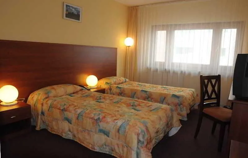 Sangate Hotel Airport Varšava