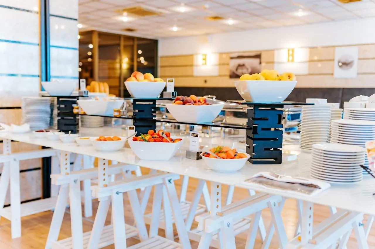 ***  Sangate Hotel Airport Varšava Polsko