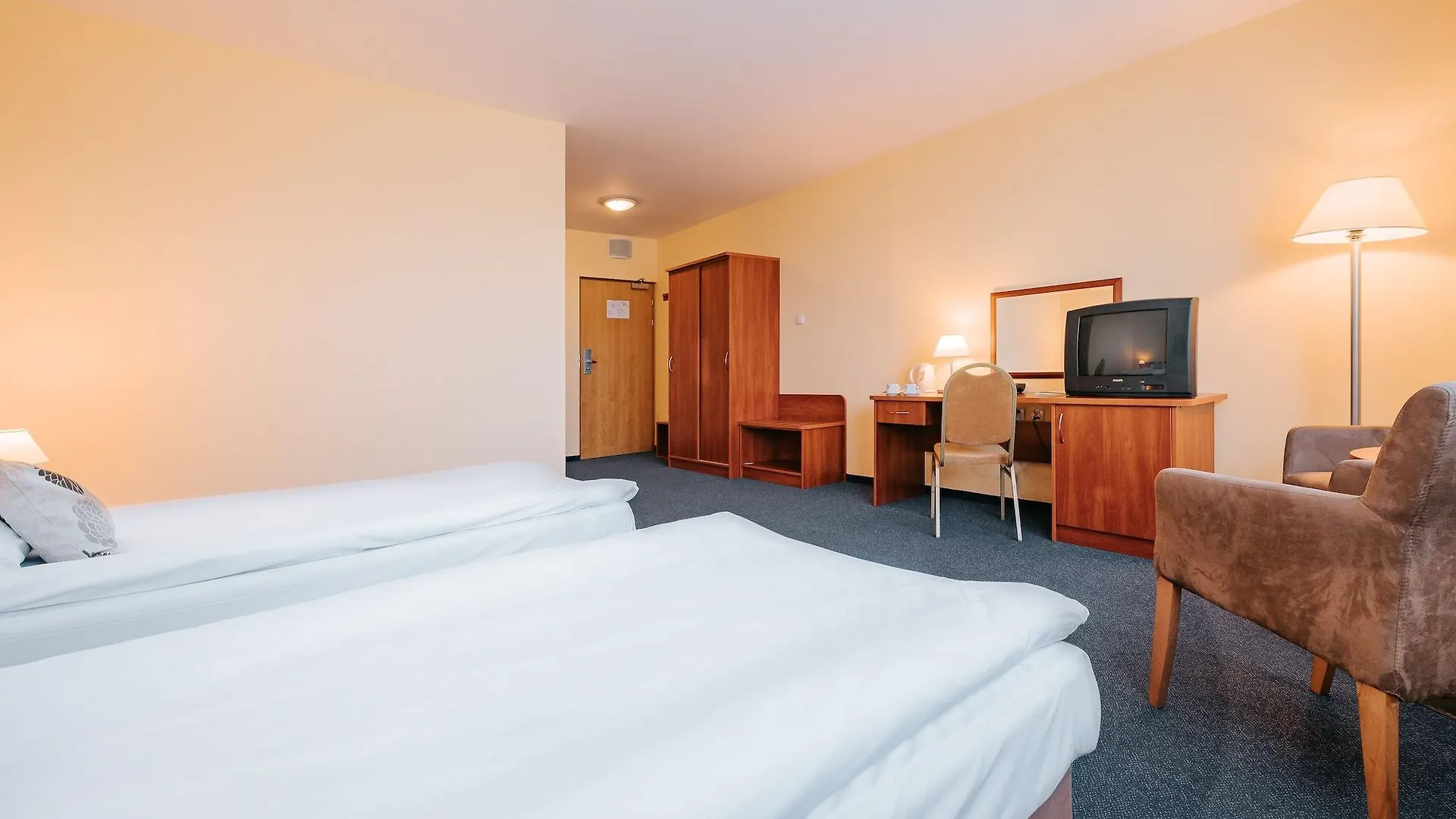 Sangate Hotel Airport Varšava