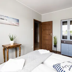 Rezerwat Zurawiniec By Renters , Poznan Poland