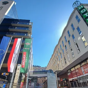 Ξενοδοχείο Gromada Centrum, Βαρσοβία