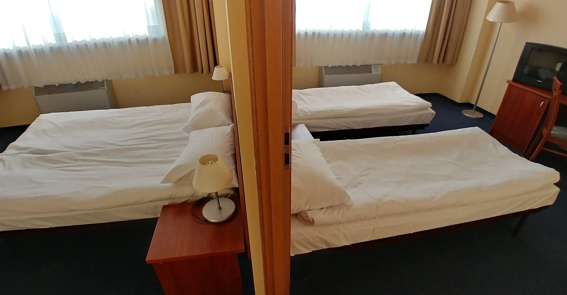 Sangate Hotel Airport Warsaw 3*,  Poland