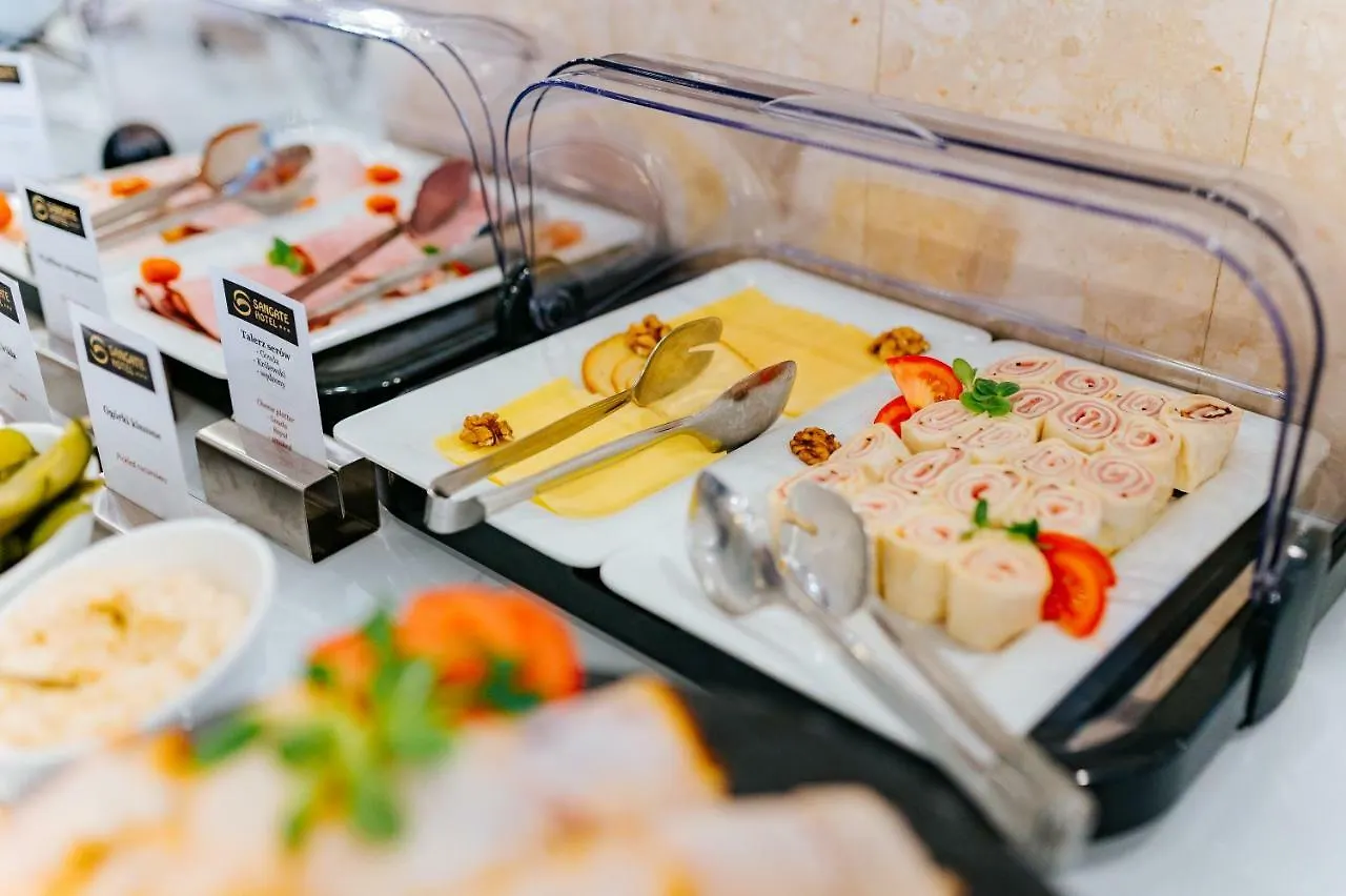 ורשה Sangate Hotel Airport